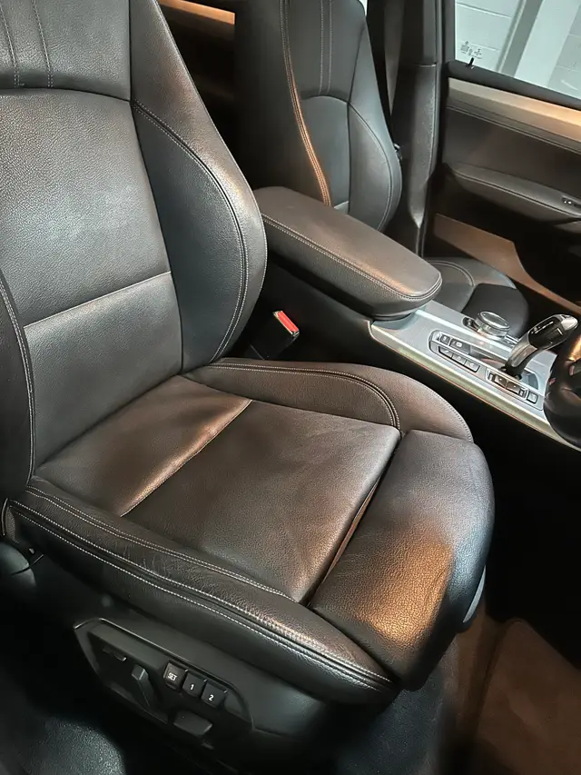 2017 BMW X3 photo 13