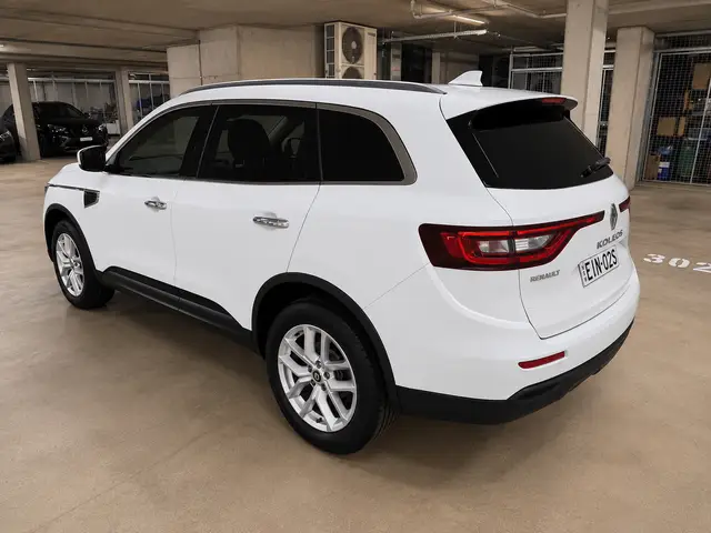 2017 Renault  Koleos Zen Hzg photo 4