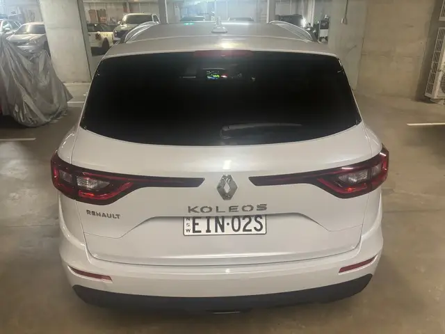 2017 Renault  Koleos Zen Hzg photo 5