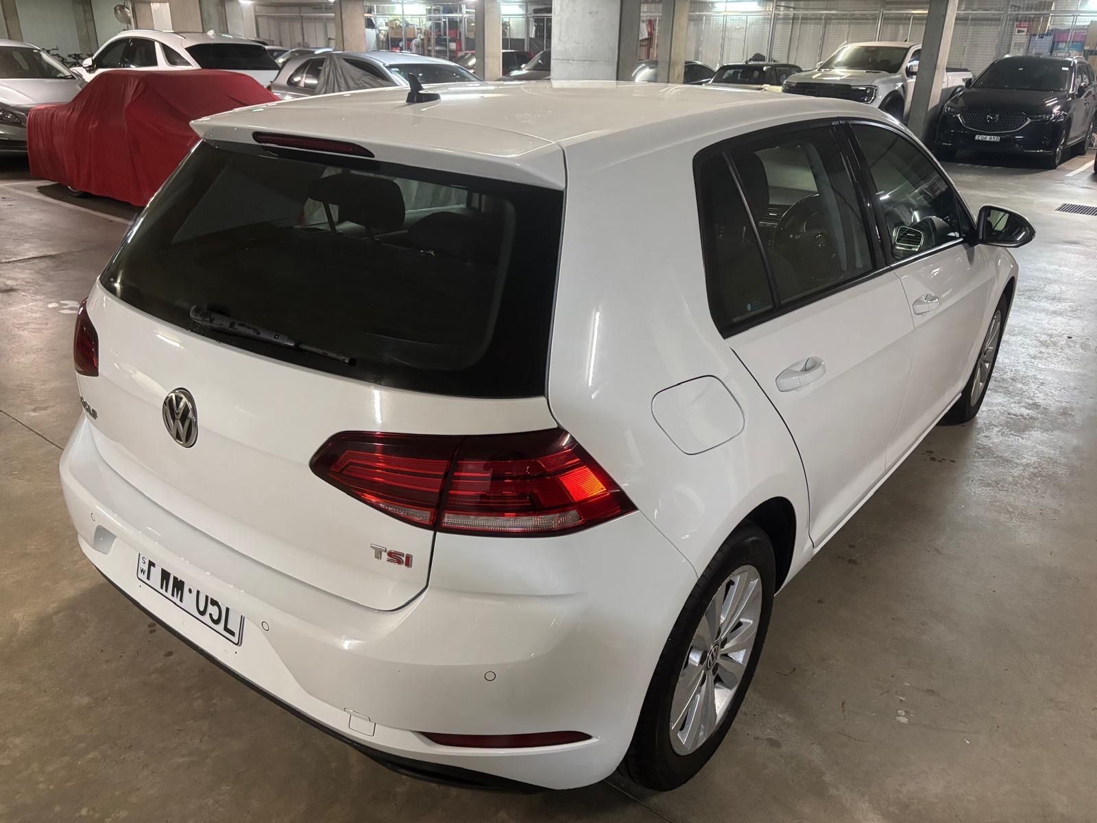 2017 VW GOLF Trendline  photo 6