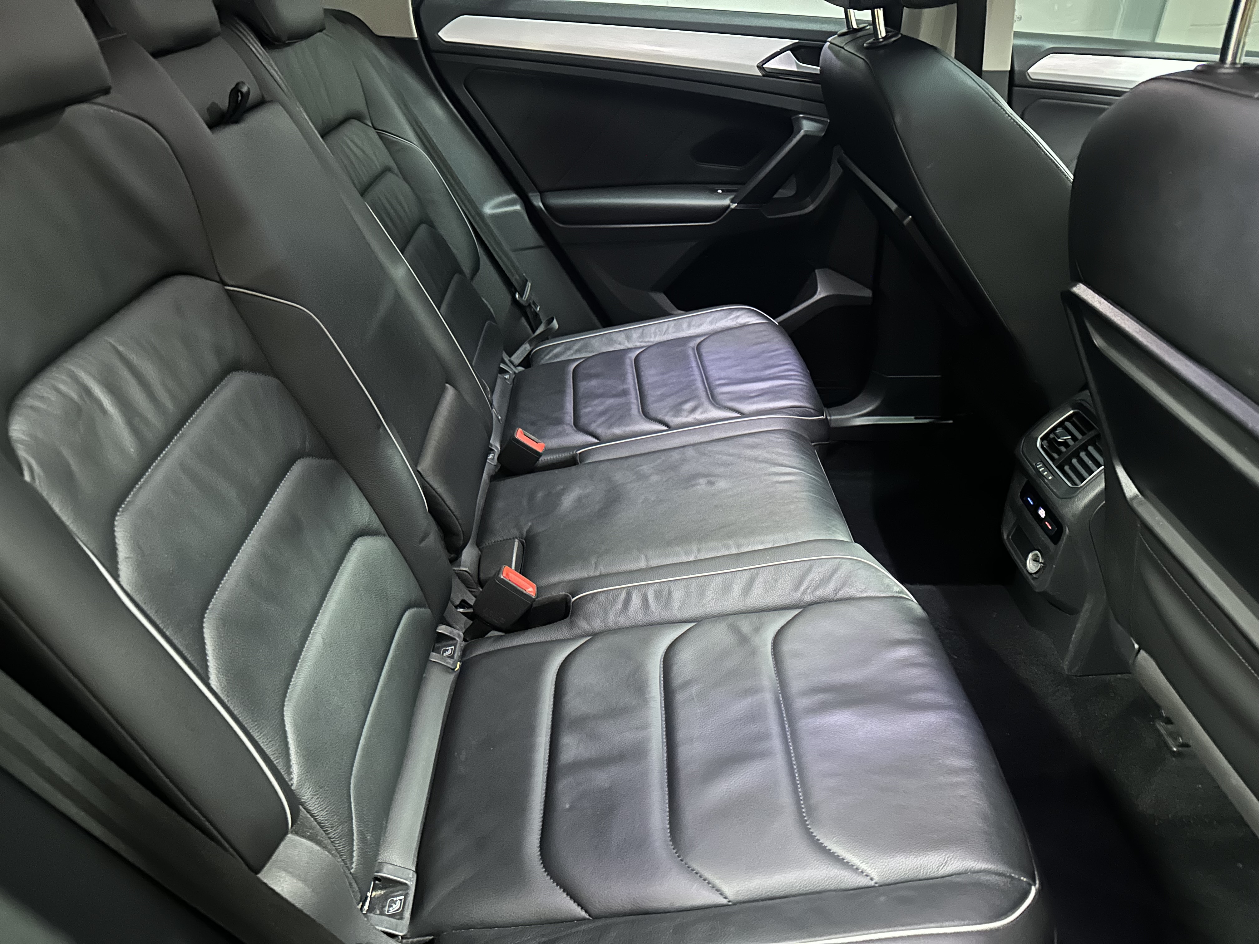 2017 VW Tiguan Comfortline 132TSI photo 15