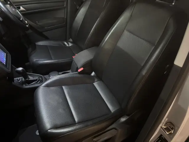 2018 VW Caddy Comfortline Disabled Van photo 22