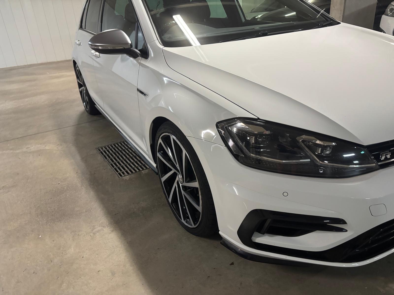 2019 VW GOLF R photo 8
