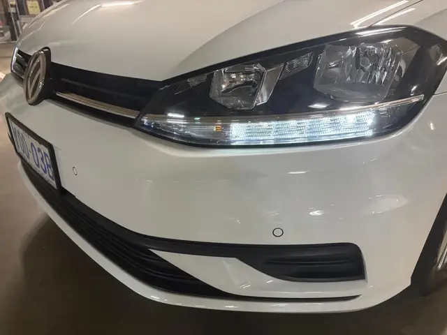 2020 VW GOLF TRENDLINE 110TSI MY20 photo 6