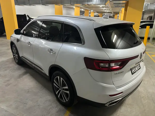 2022 Renault  Koleos Zen  photo 7