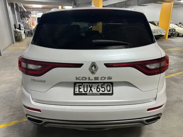 2022 Renault  Koleos Zen  photo 9